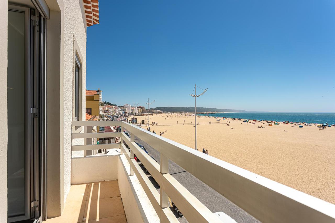 T4 Luis Apartment Nazare Exterior photo