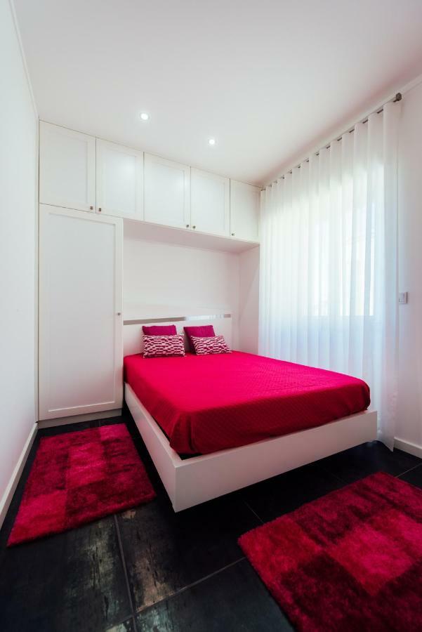 T4 Luis Apartment Nazare Exterior photo