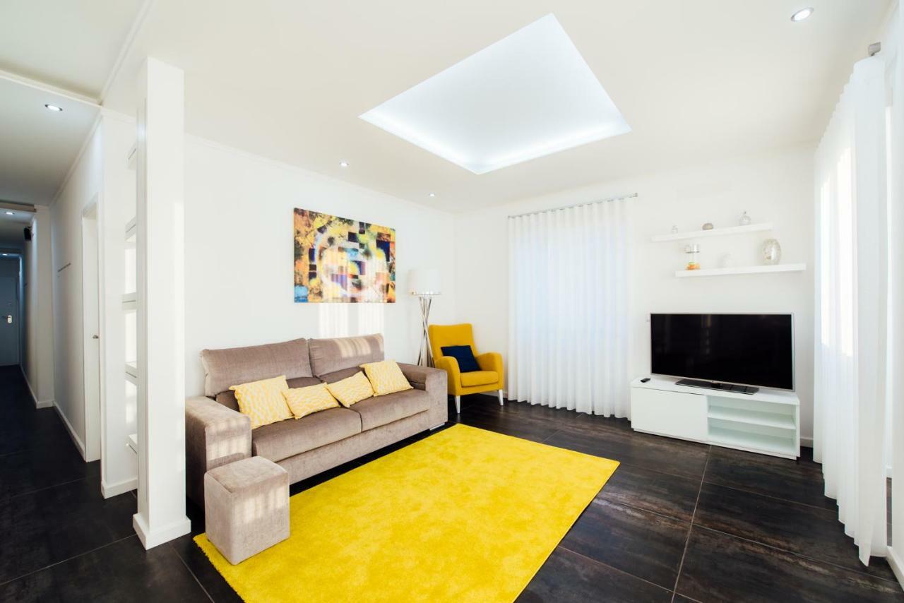 T4 Luis Apartment Nazare Exterior photo